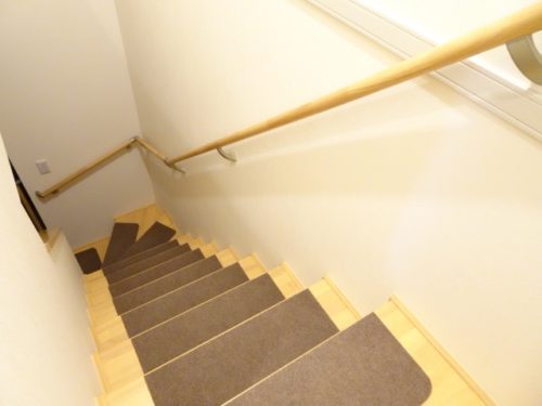 階段マット画像-500x375